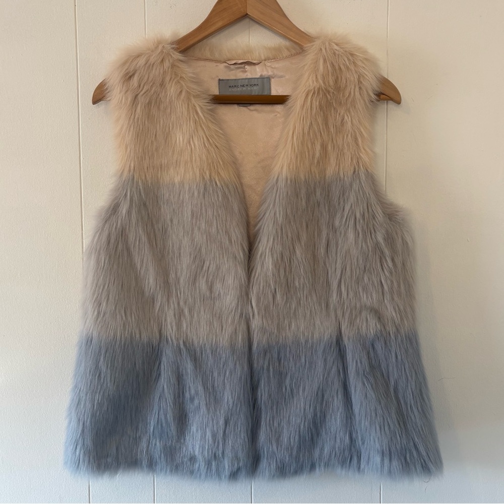 Marc New York Faux Fur Vest Size Small Pastel Ombré Blue/Pink Boho